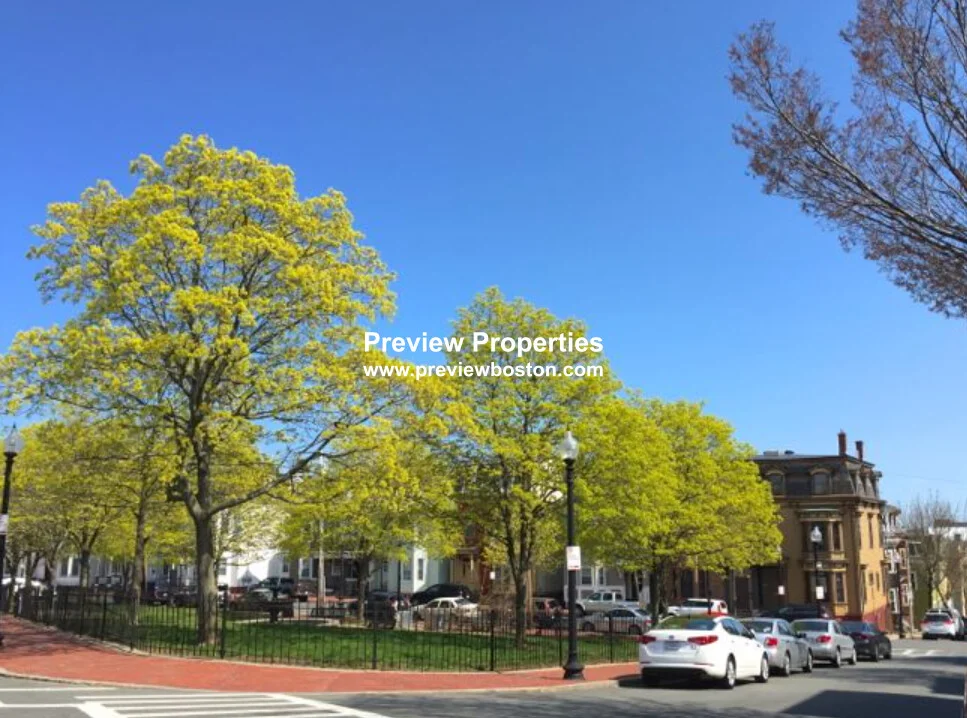 75 Putnam St, East Boston