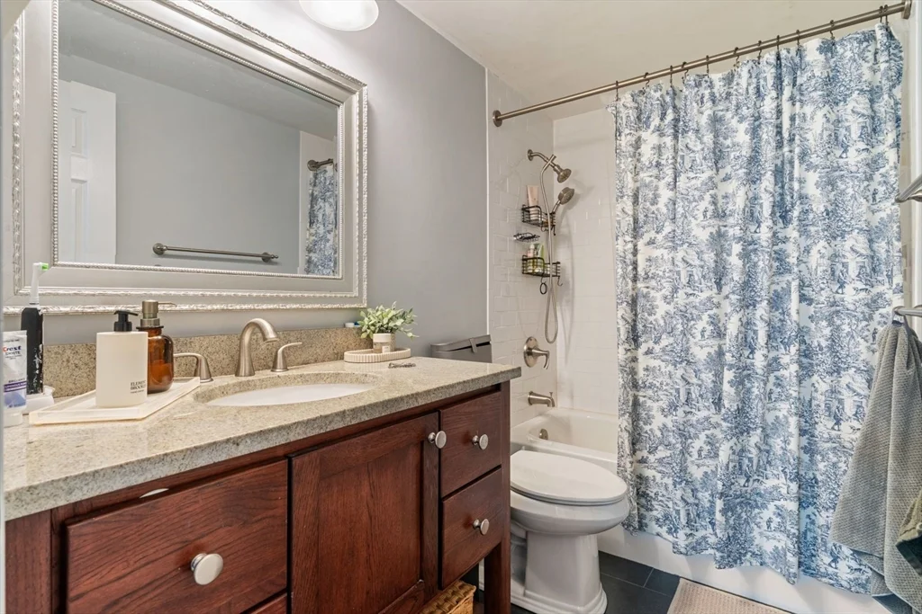 47 Harvard St, Charlestown