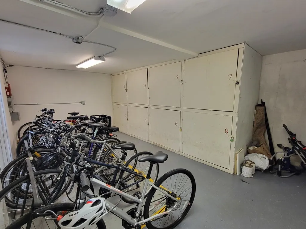 329 Harvard St, Mid-Cambridge