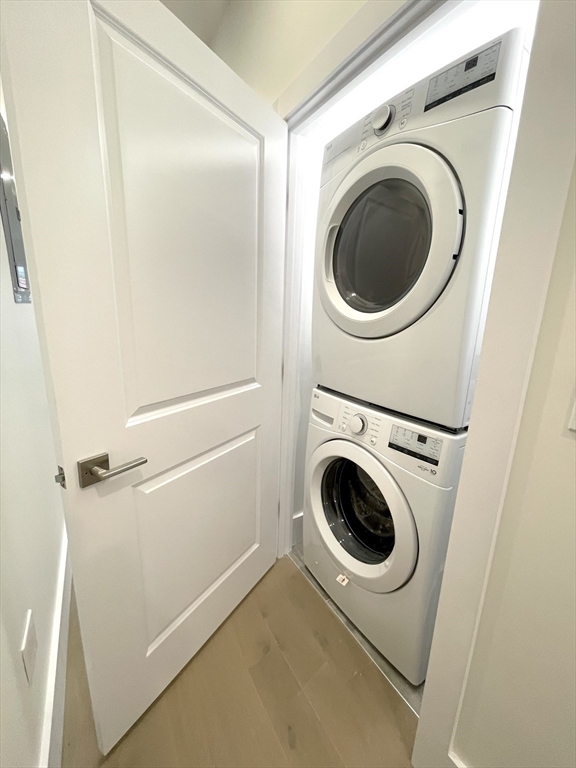 16 Delle Ave, Mission Hill