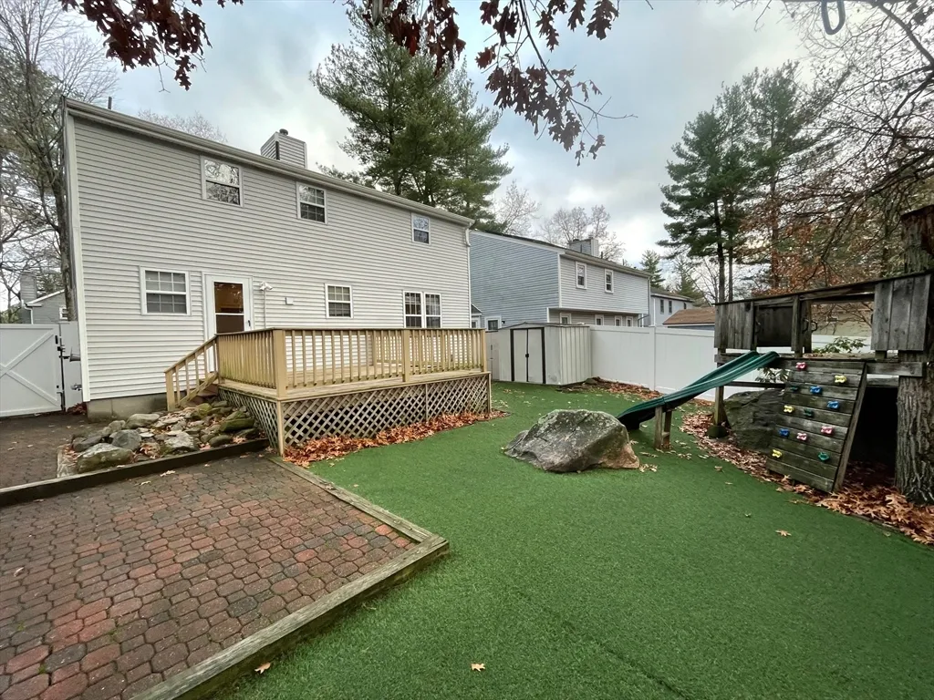 16 Bowstring Way, Marlborough