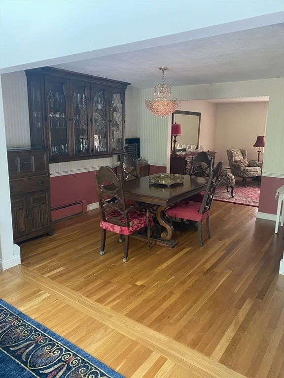 97 Walnut St, Natick