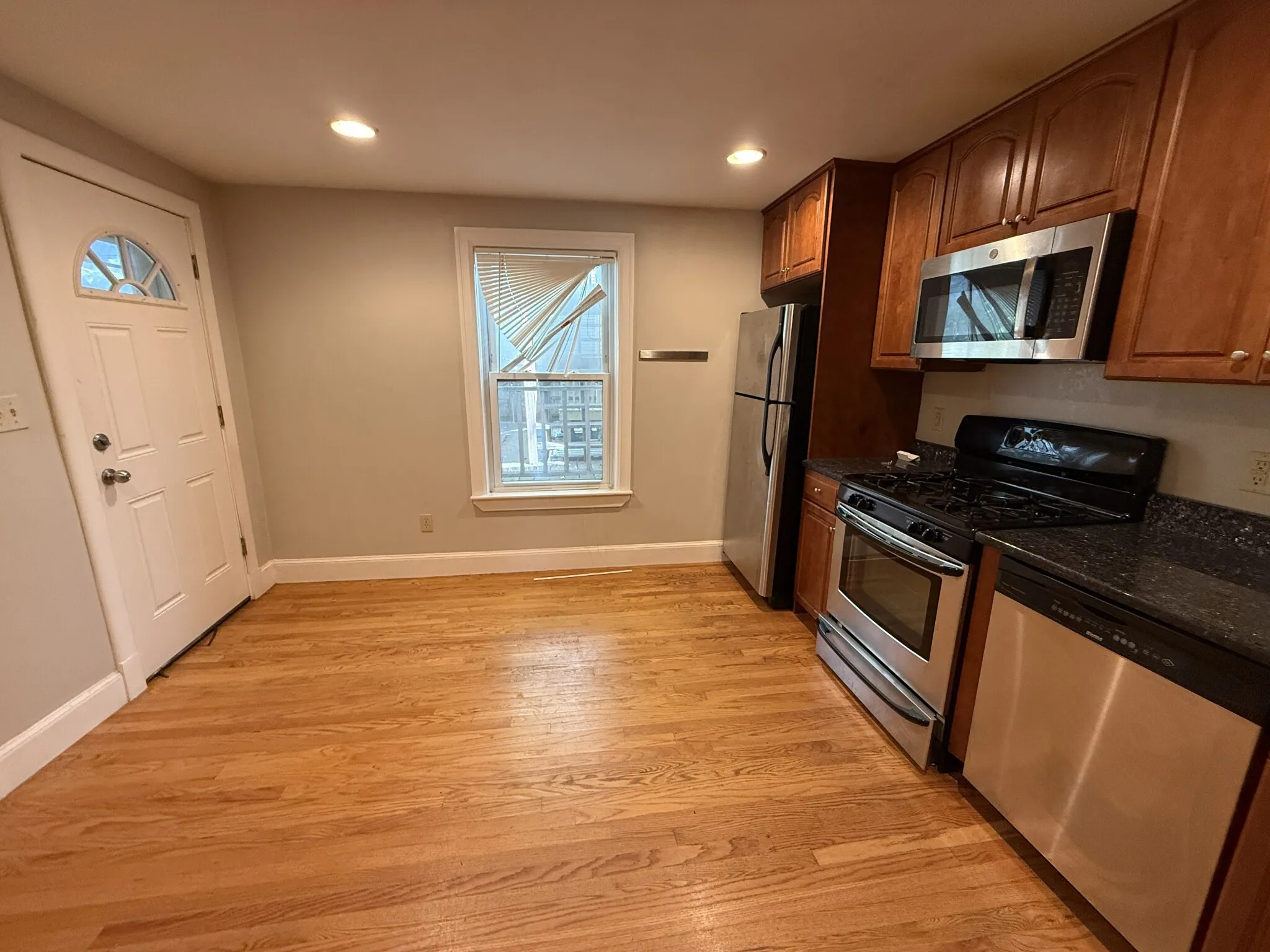 429 Franklin St, Riverside