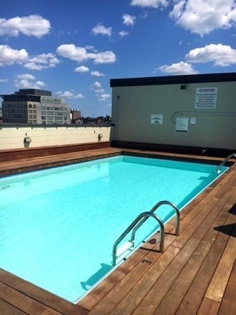 12 Stoneholm St, Fenway