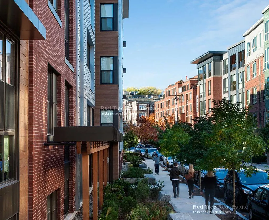 1377 Commonwealth Ave, Allston