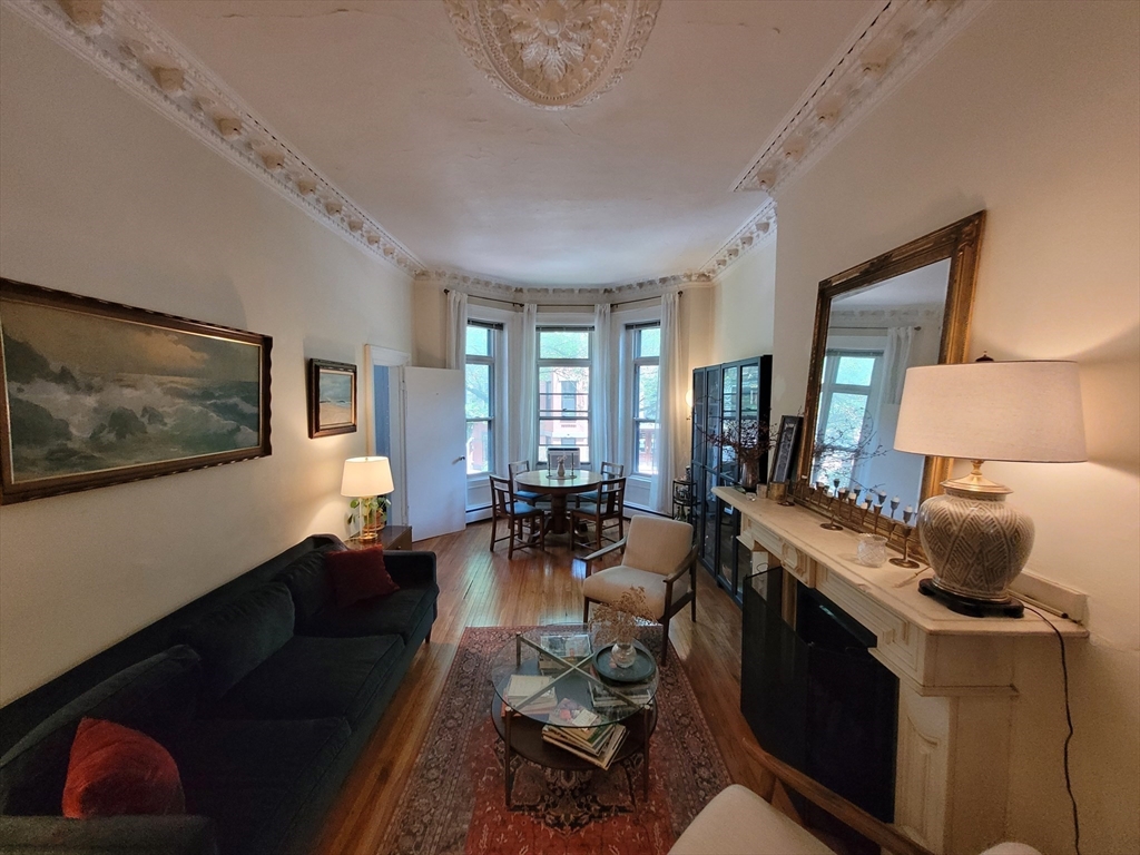 30 Holyoke St, South End