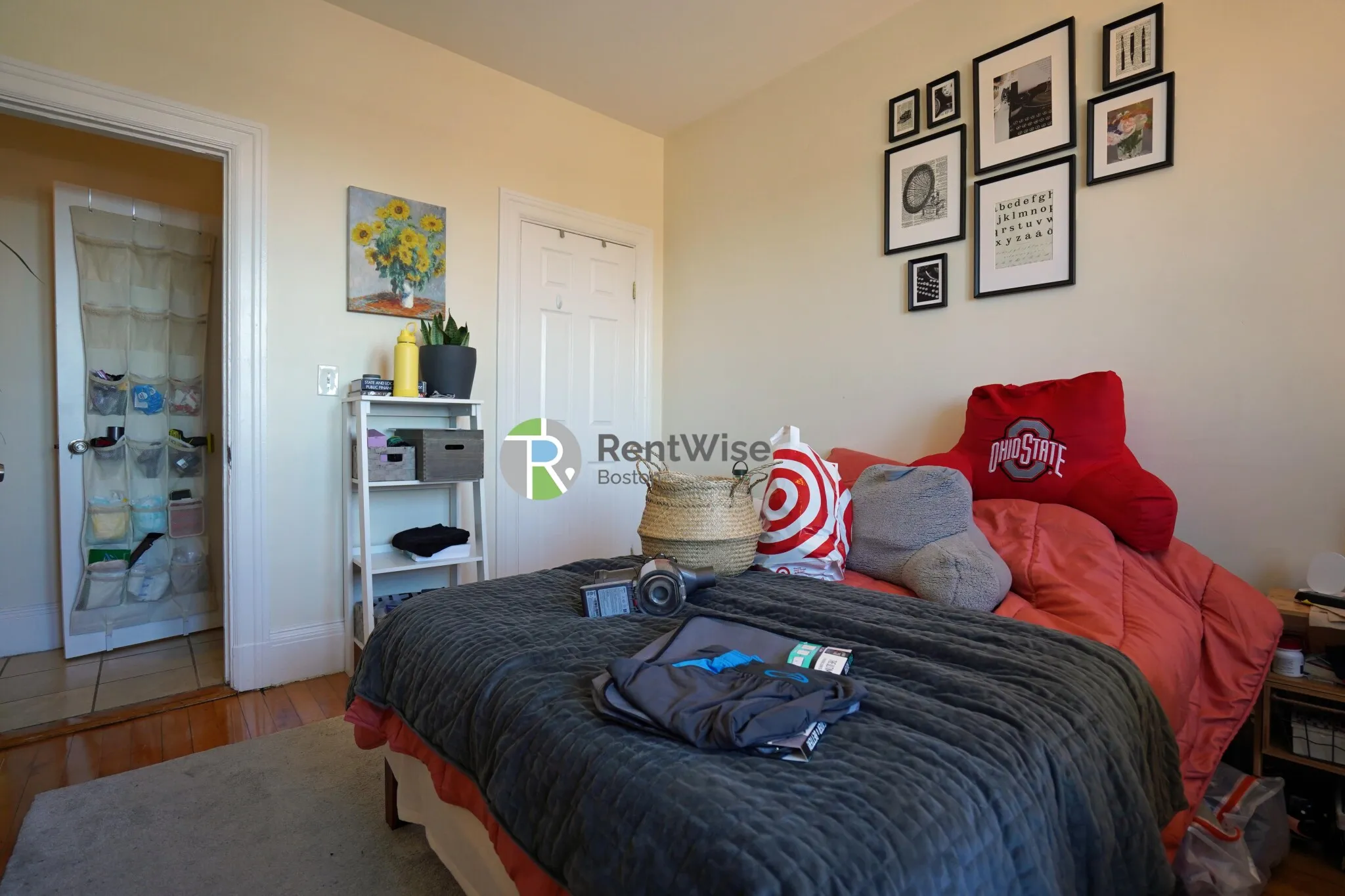 1216 Commonwealth Ave, Brighton