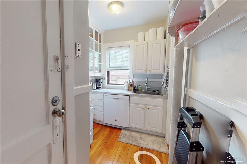 11 Story St, Harvard Square