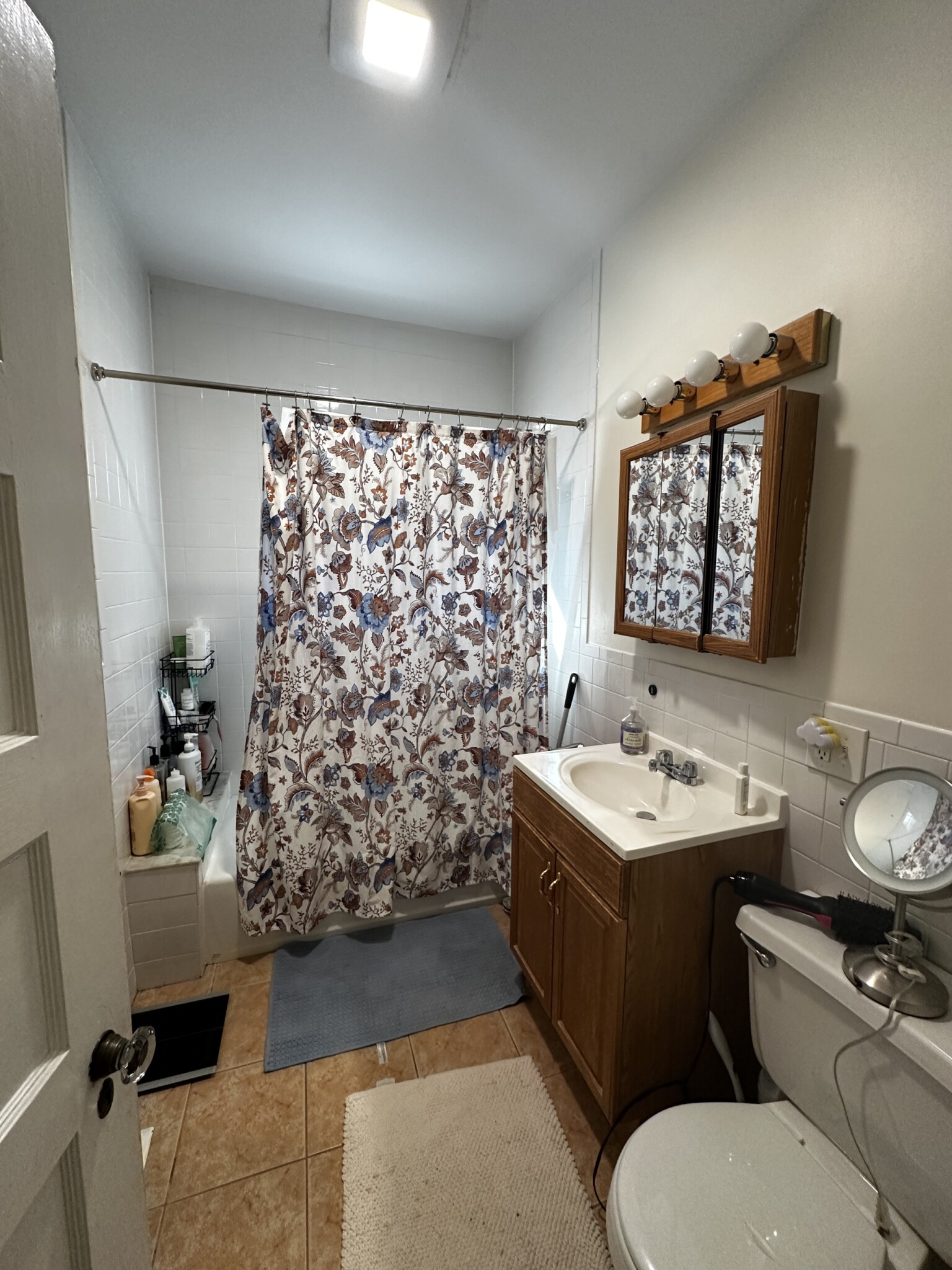 17 Hunnewell Ave, Brighton