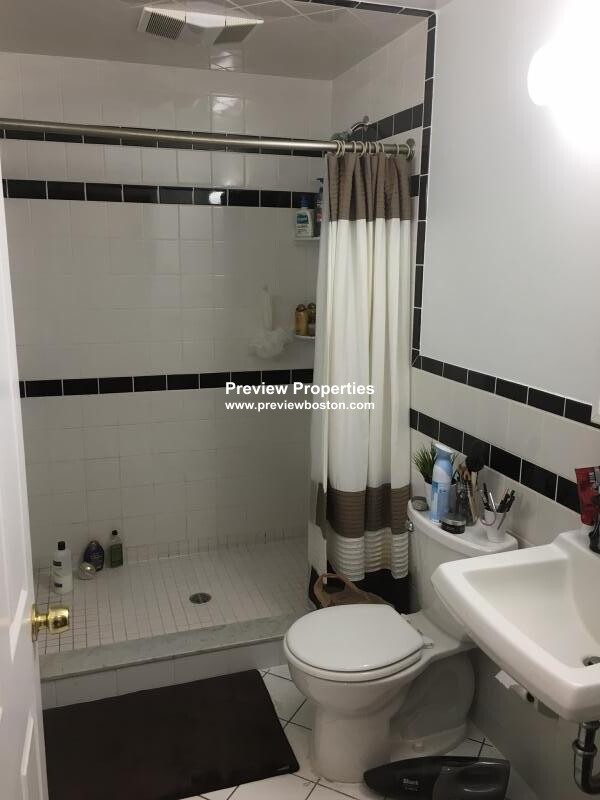 57 Westland Ave, Fenway