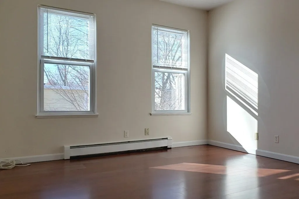 65 Brookline St, Central Square