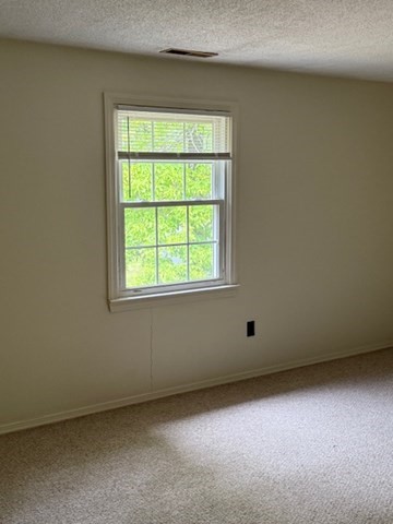 607 Flat Hill Rd, Lunenburg