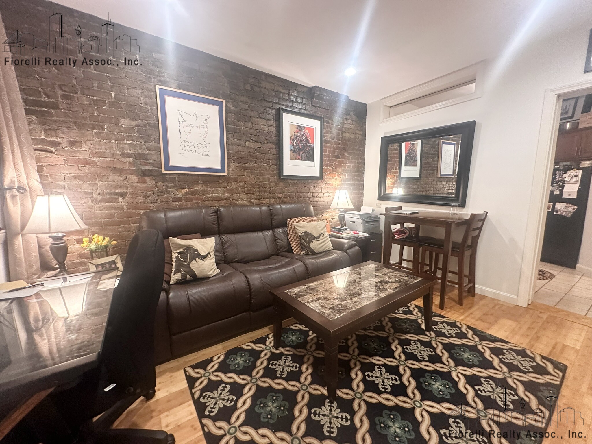 280 North St, North End