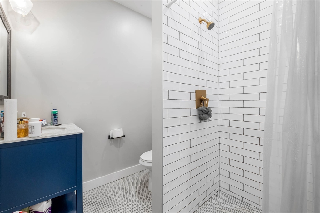 20 Grimes St, South Boston