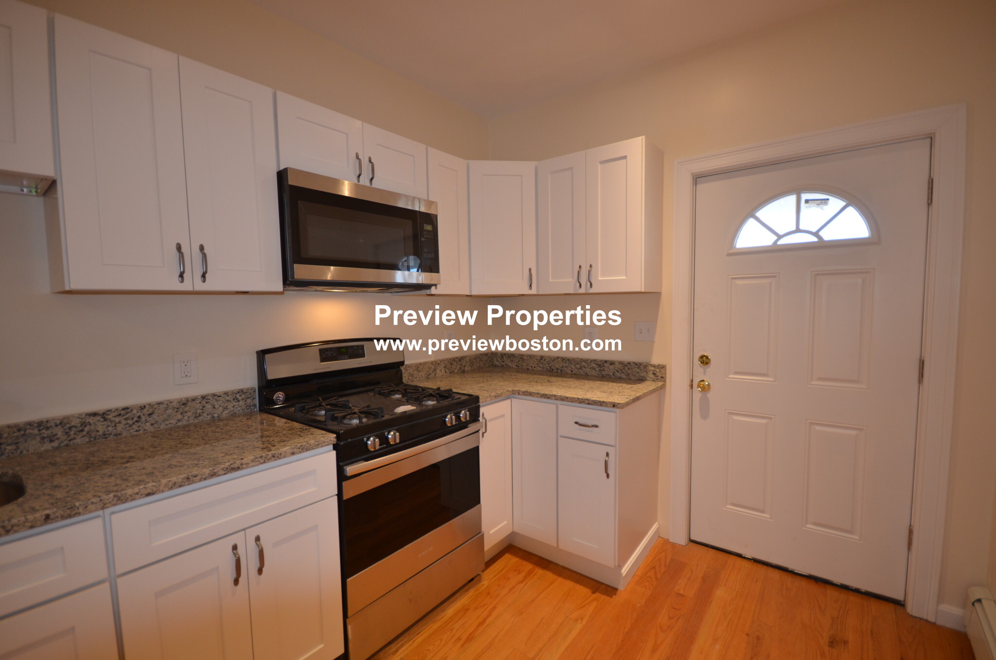 16 Chelsea St, East Boston