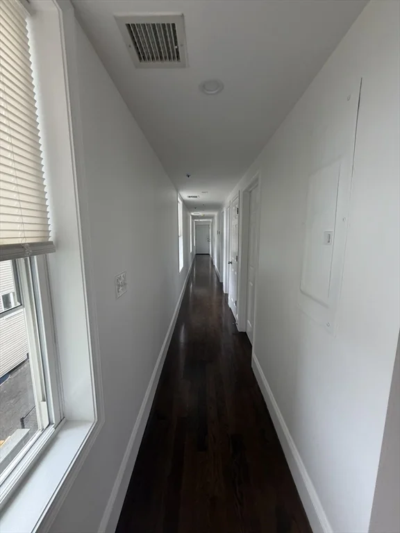 373 Crescent Ave, Chelsea