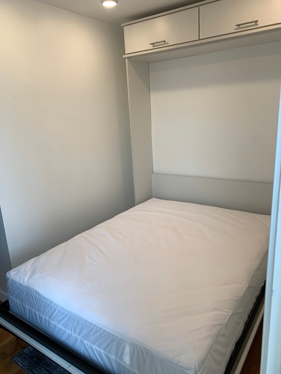 16 Fifth St, Chelsea