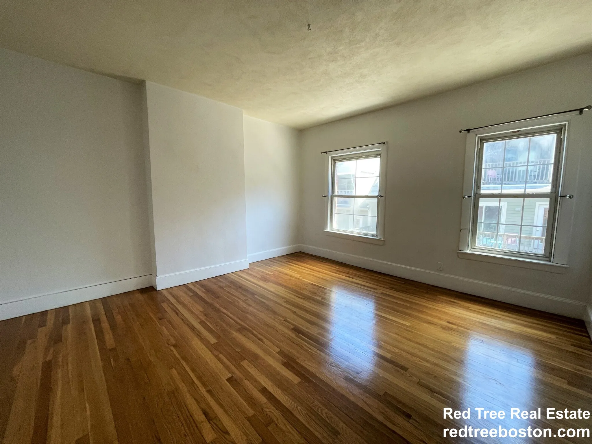 8 Sewall St, Mission Hill