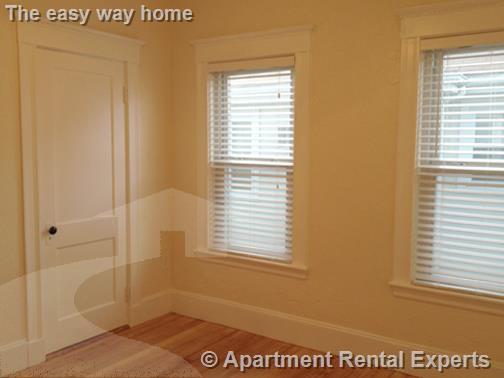 35 Frederick Ave, Tufts