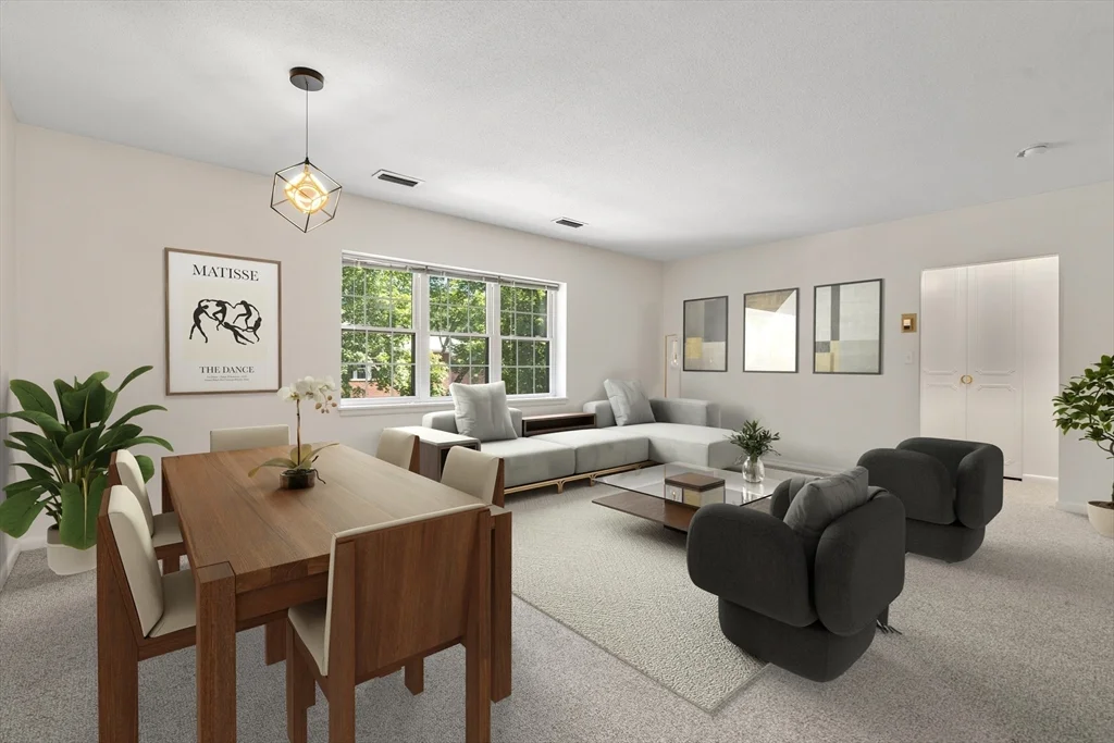 10 Lake Shore Ct, Brighton