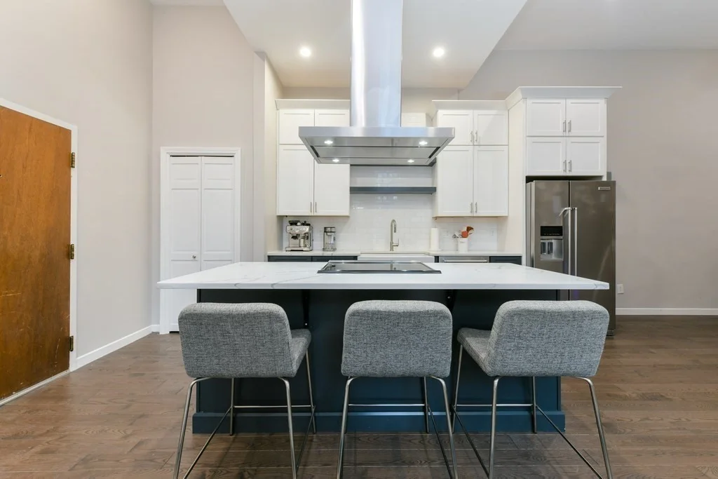 743 E 4th St, South Boston