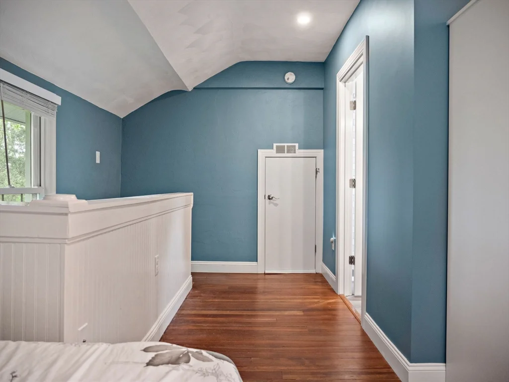 36 Brackett Rd, Ashland