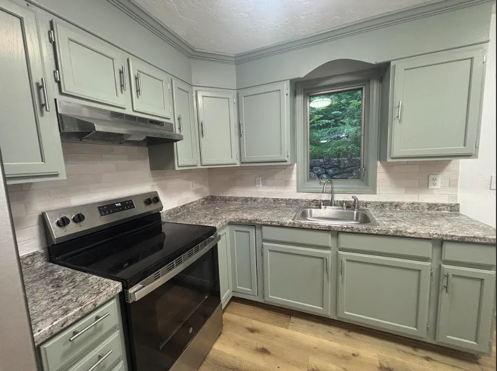 26 High St, Millbury