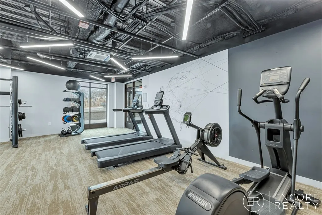 375 Cummins Highway, Roslindale