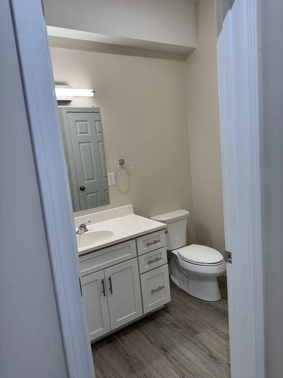 275 Broadway, Methuen