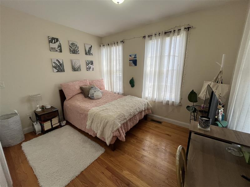 14 Flint St, East Somerville