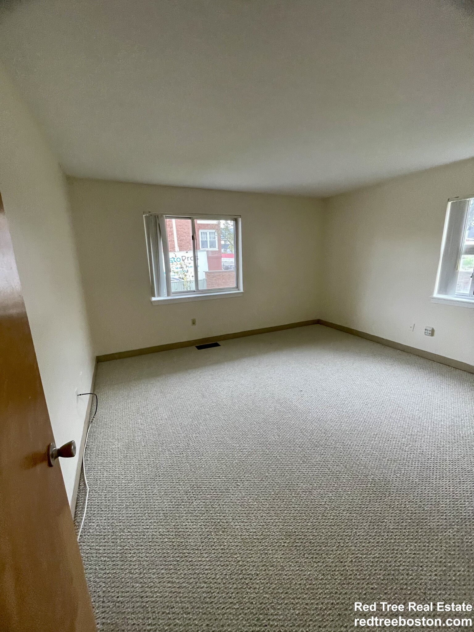 154 North Beacon St, Brighton