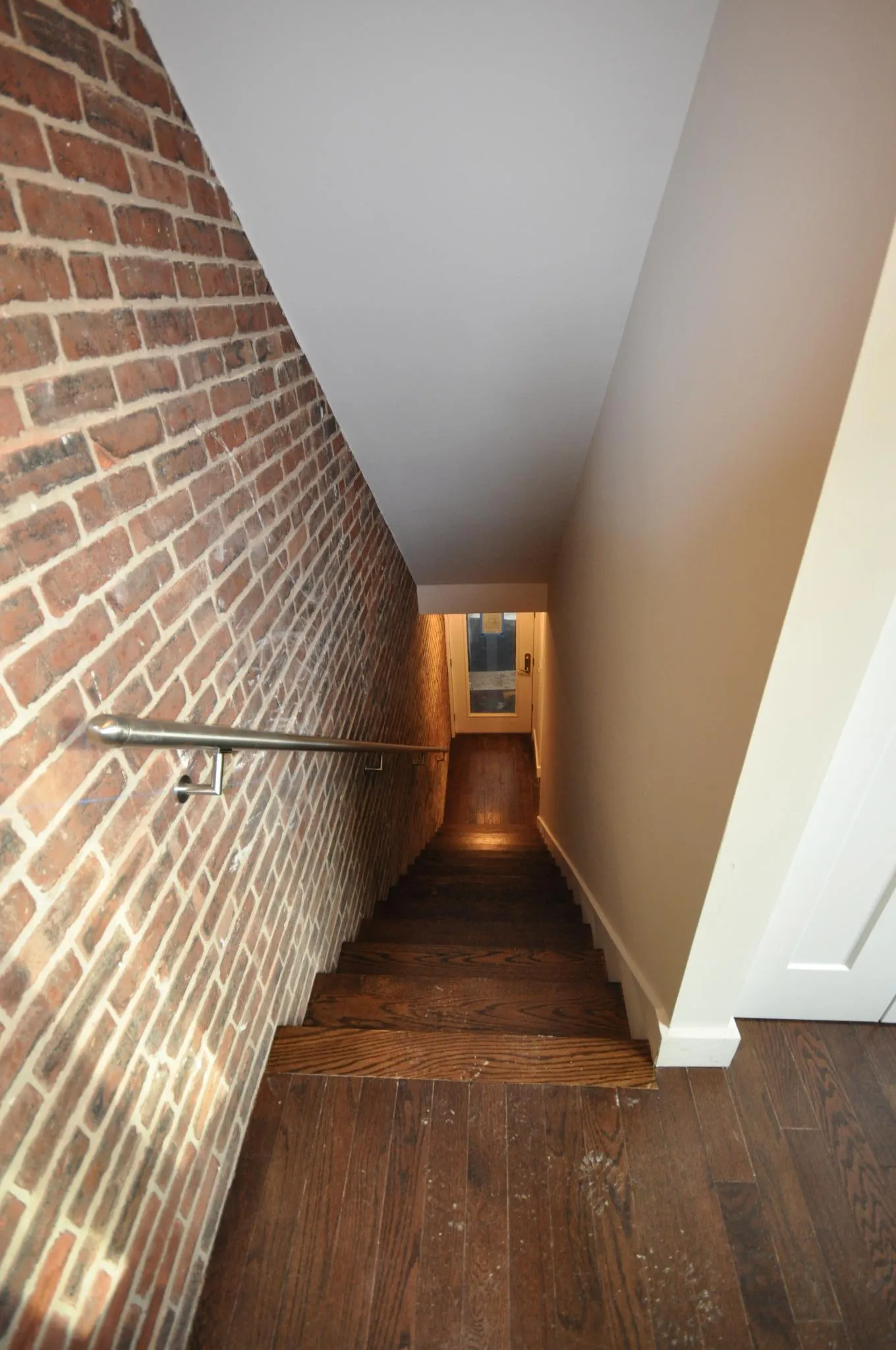 20 Sussex St, Roxbury