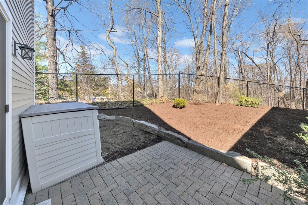 154 Highland St, Roxbury