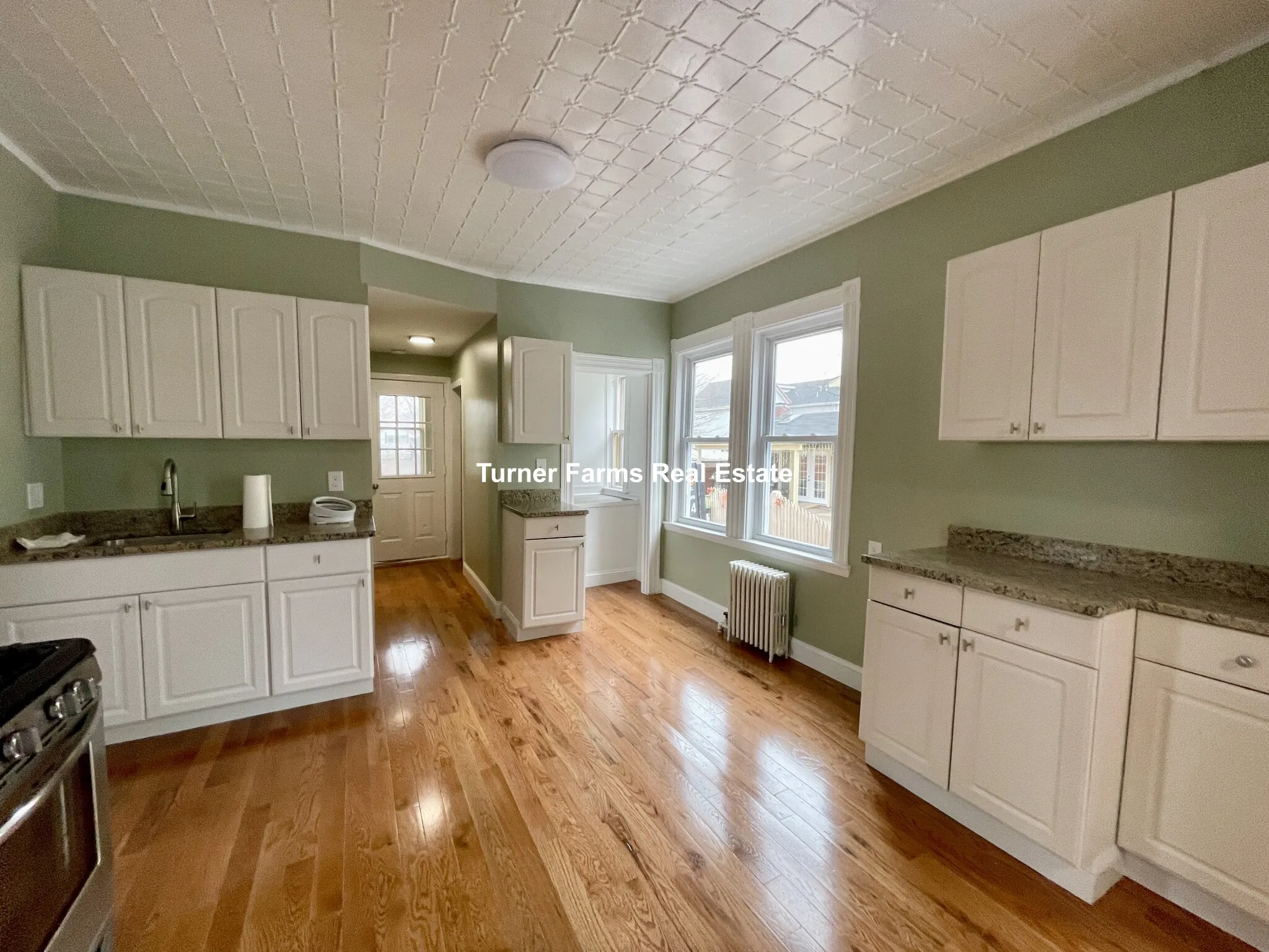 43 Martin St, Medford