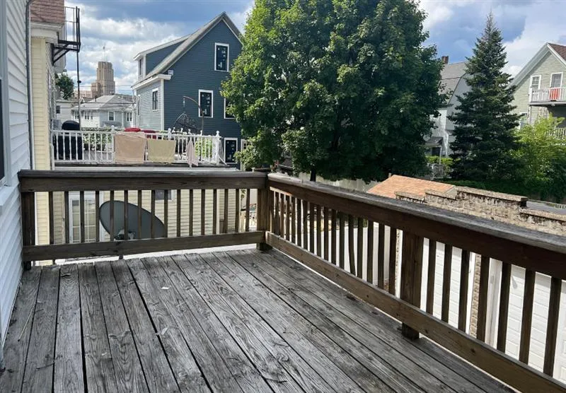 16 Edward Sullivan Rd, Strawberry Hill