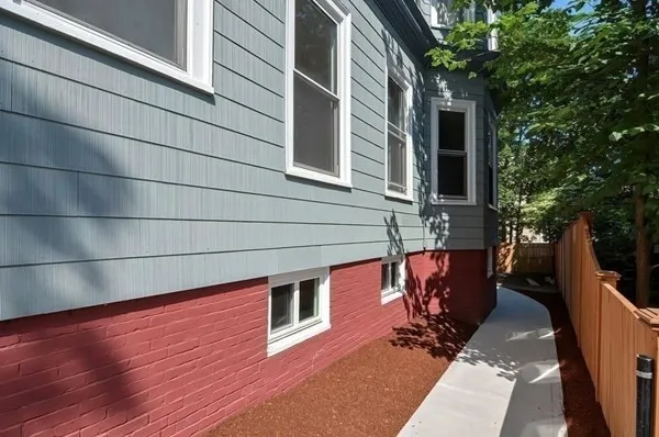 28 Inman St, Mid-Cambridge