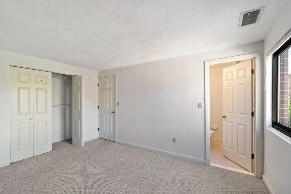 1600 Massachusetts Ave, Neighborhood Nine