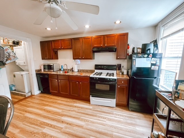 715 East 2nd St, South Boston