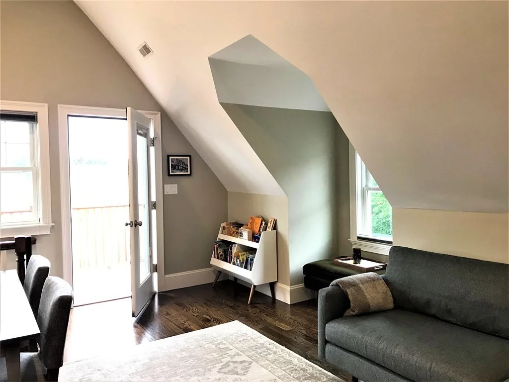 27 Albion St, Powder House Square