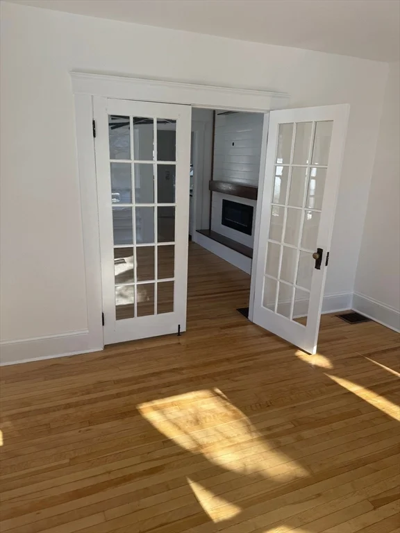 2 Harding St, Fitchburg