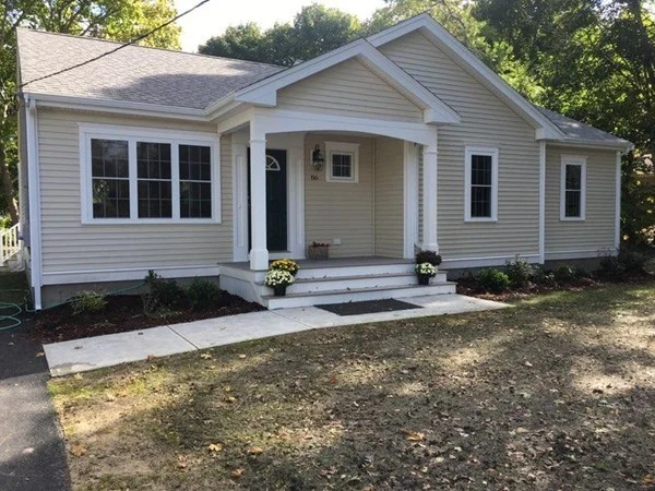 86 West St, Middleboro