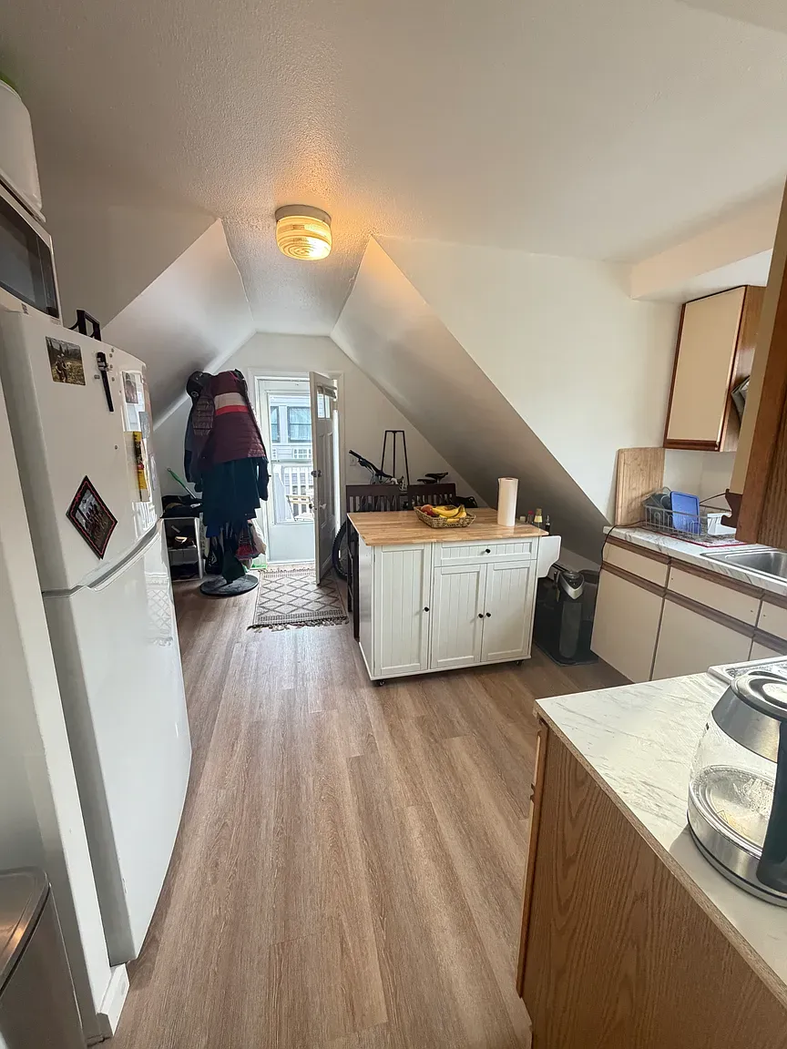 156 Morrison Ave, Powder House Square