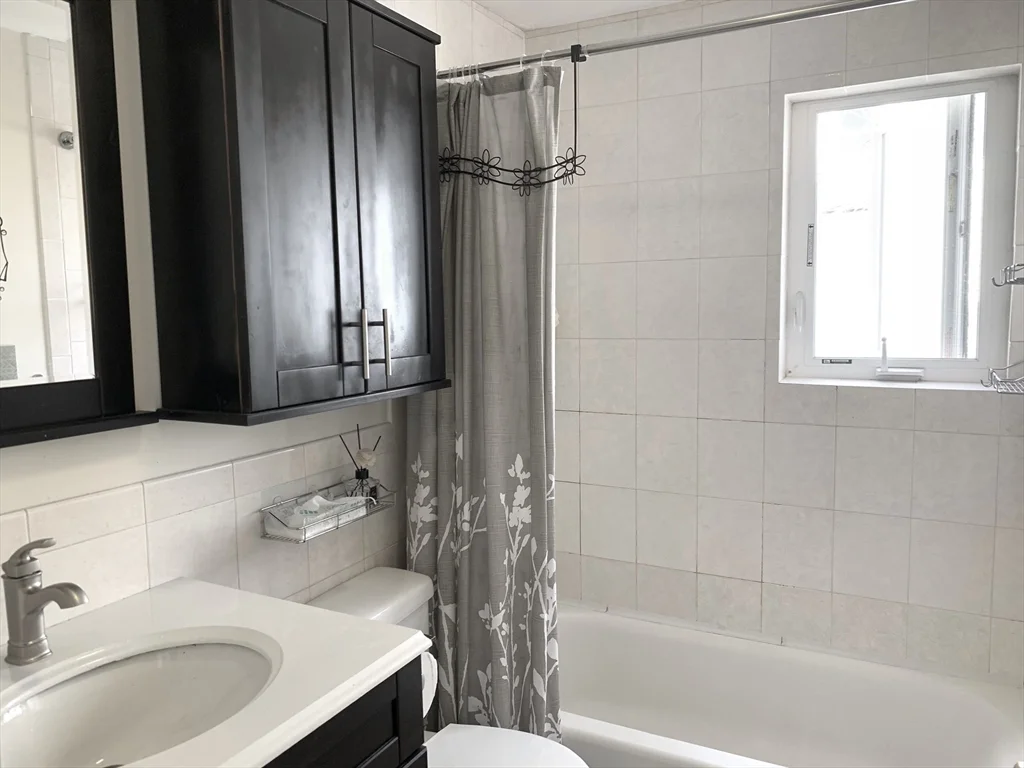95 Clifton St, Malden