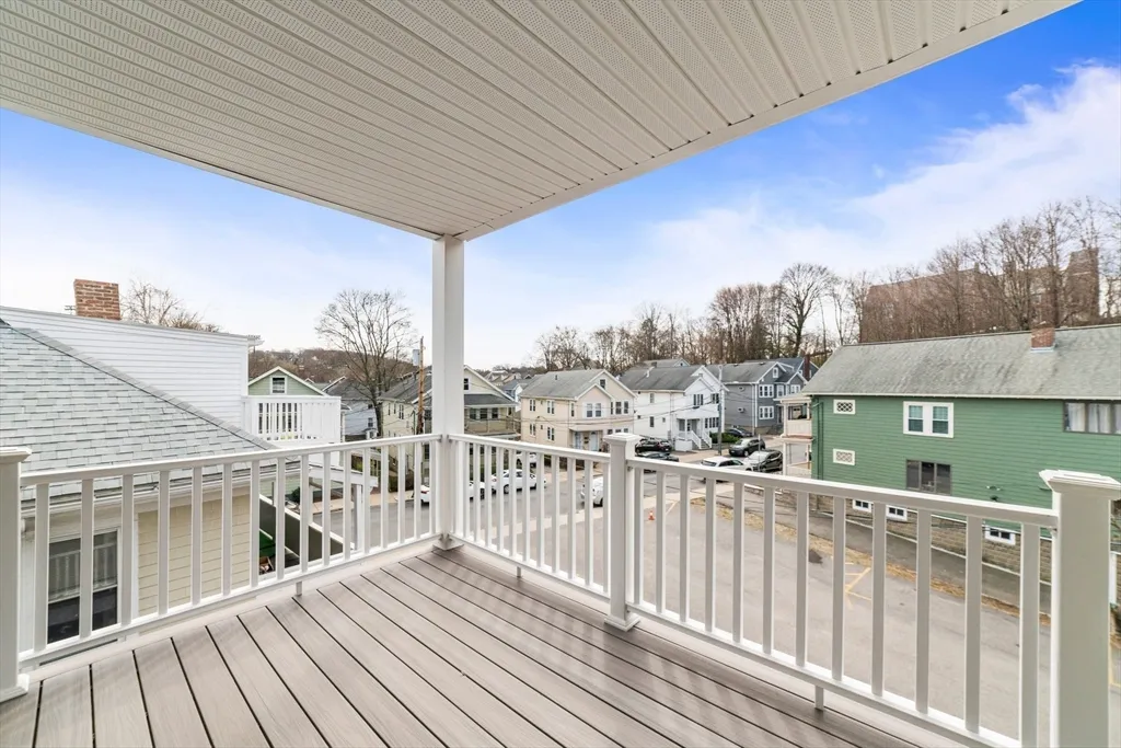 516 Washington, Brighton