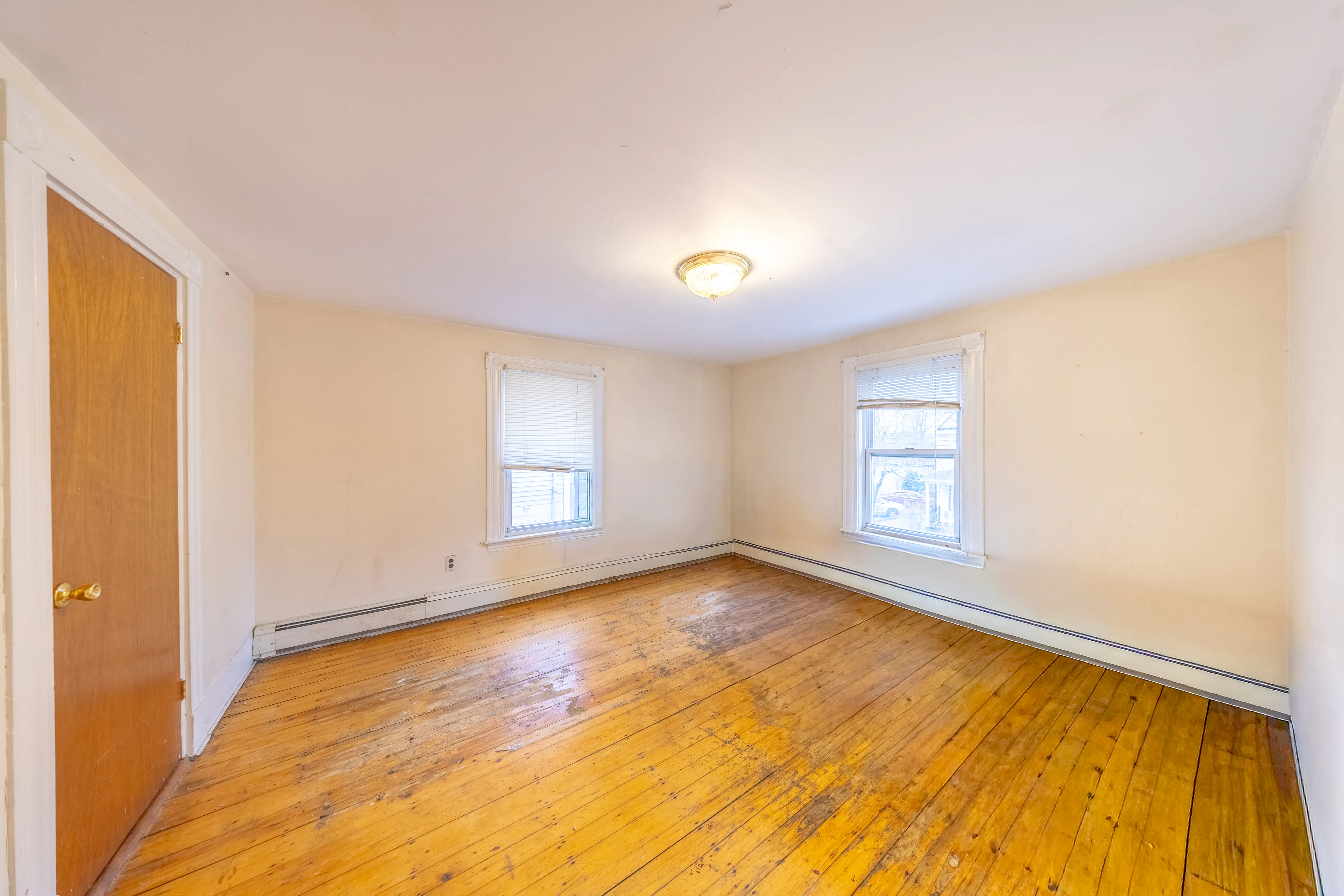 31 Seattle St, Allston