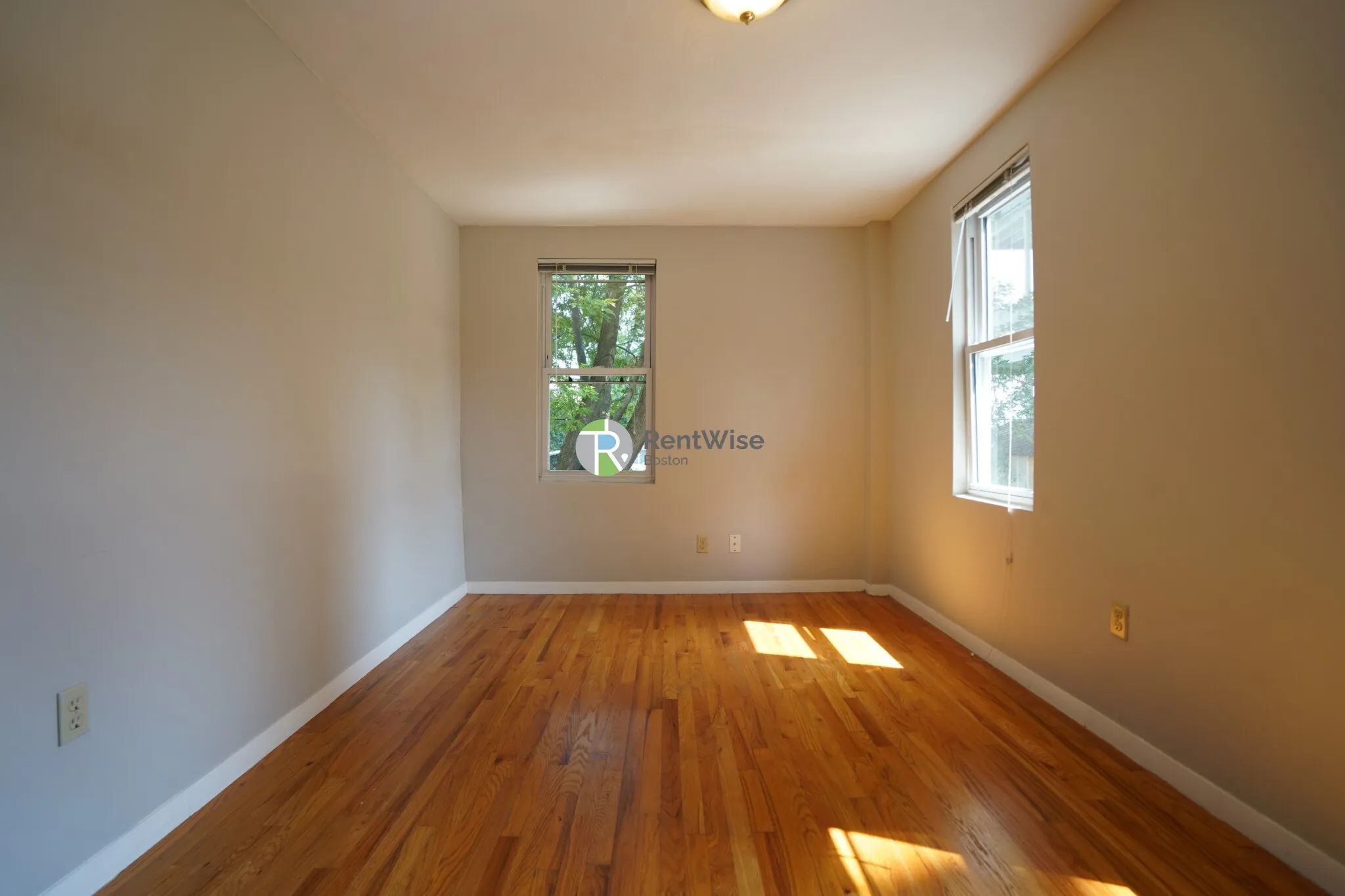 429 Franklin St, Riverside