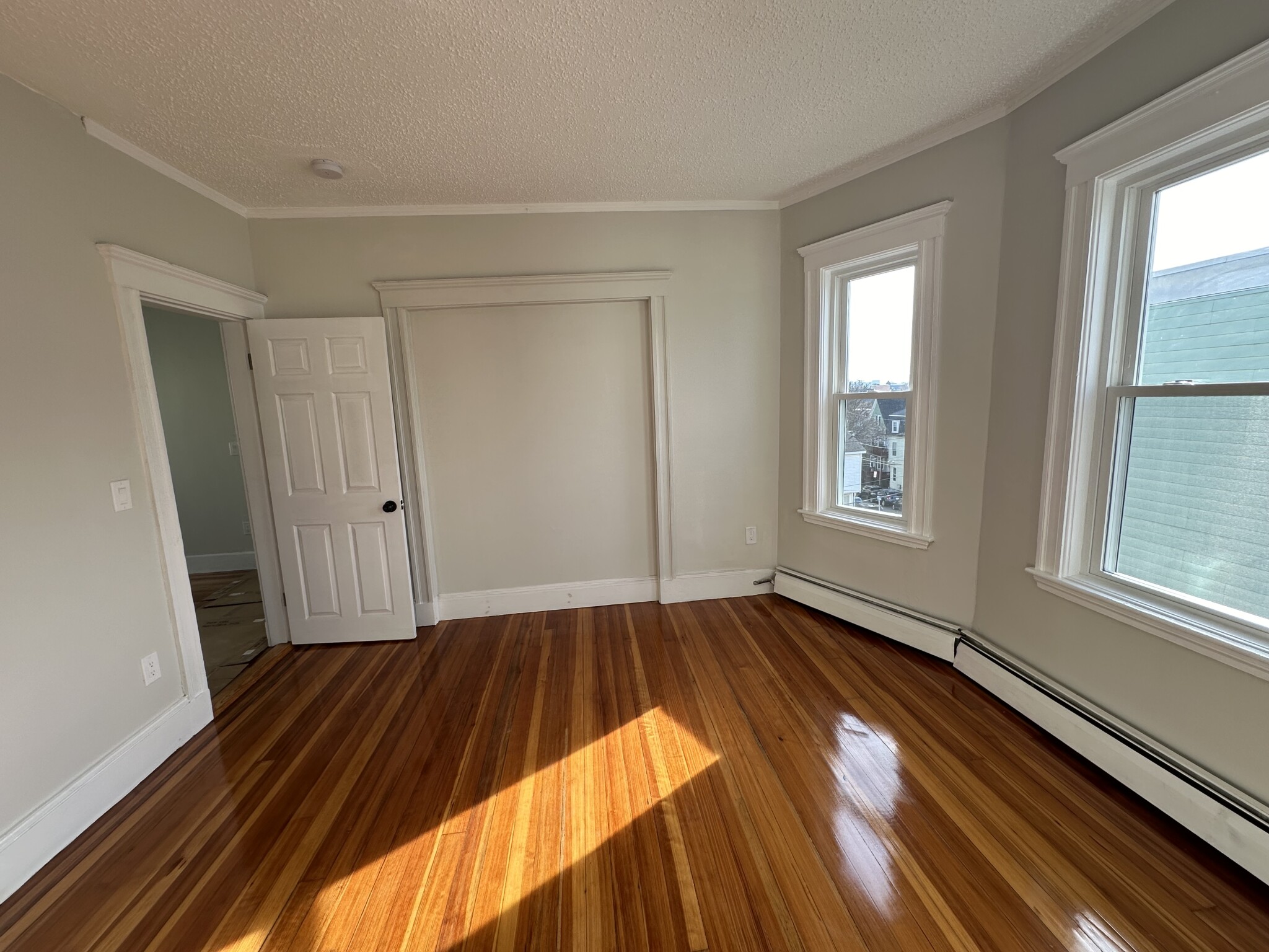 40 Temple St, Somerville