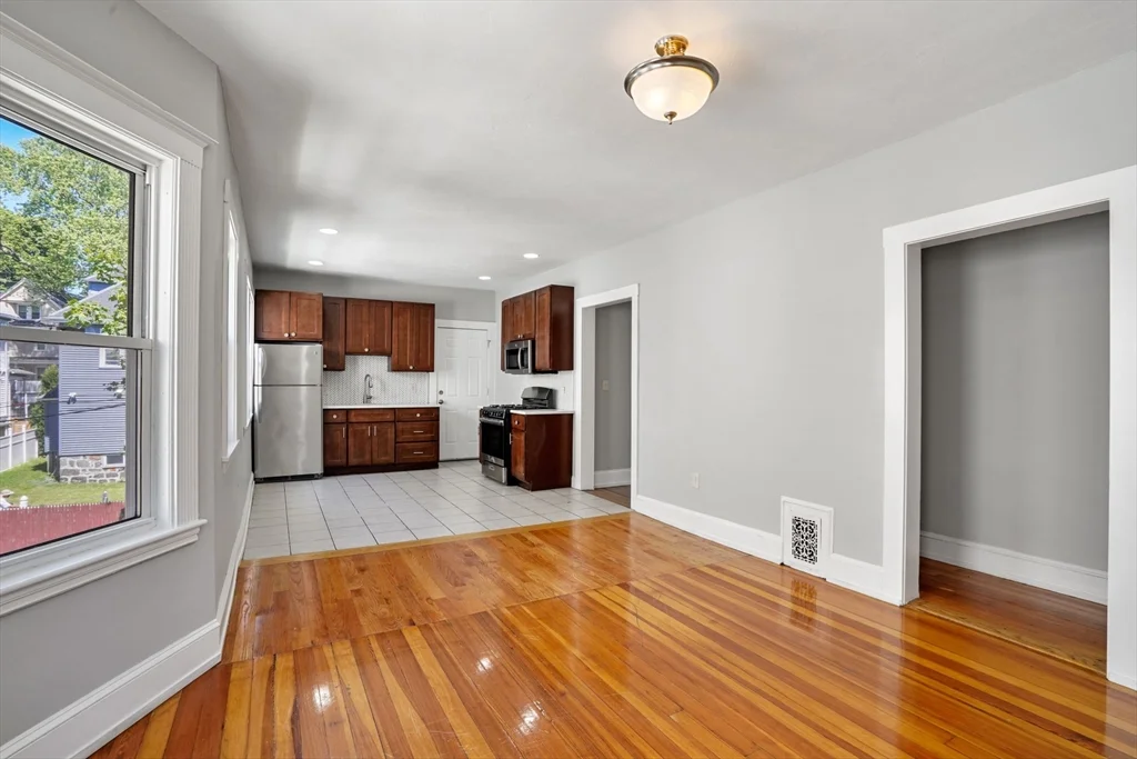 32 Millet, Dorchester