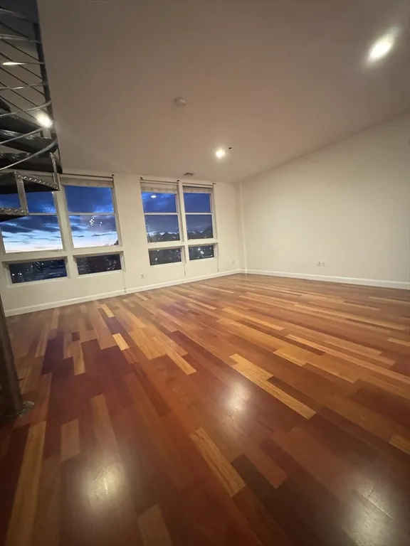 10 Ocean, Revere