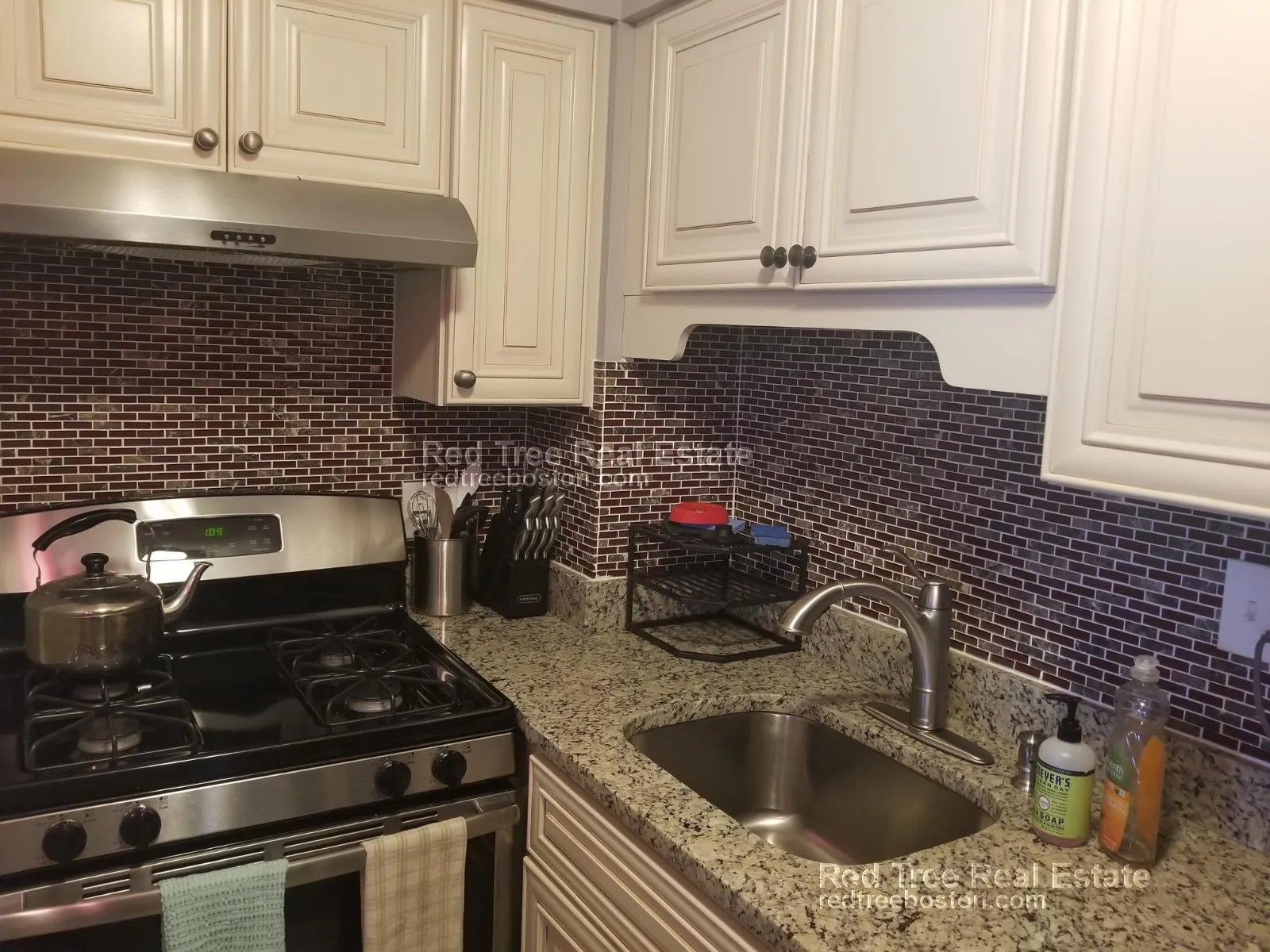 27 Bowdoin St, Beacon Hill